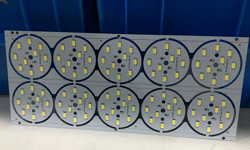 常熟LED燈板SMT貼片加工